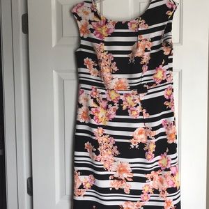 Emma & Michelle flower dress size 6